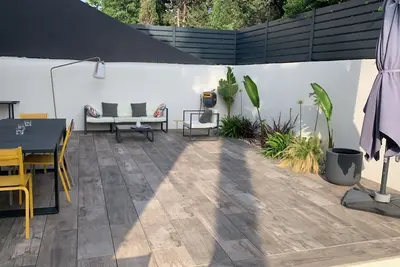 Image de Maison 6 couchages  avec piscine proche mer et collines