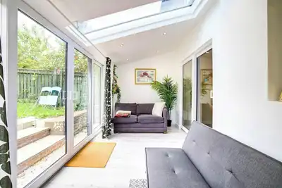 Image de Bright & Spacious 3 Bedroom Home in Newcastle