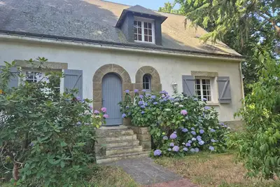 Image de Grande maison proche de la mer (3 km)