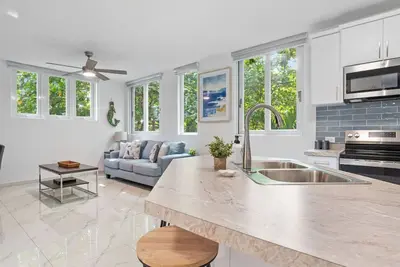 Image de Casa Angelica 103 - Steps from Sandy Beach