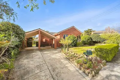 Image de Timeless Frankston Heritage Family Home