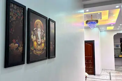 Image de Experience Serene Varanasi: A Resort Style Luxurious Villa: Close to City Centre