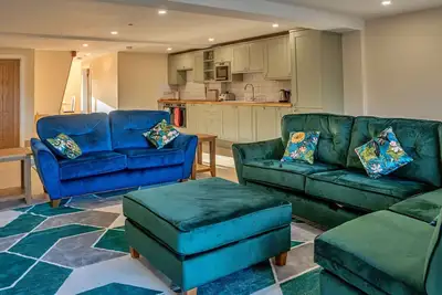 Image de Magnifique maison de vacances pour 8 personnes avec bain à remous, Wifi et animaux admis