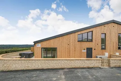 Image de Merveilleuse maison de vacances pour 6 personnes avec bain à remous, Wifi et animaux admis