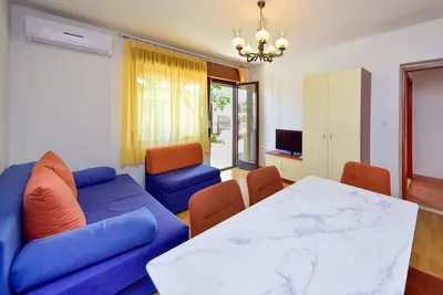 Image de Agréable appartement pour 7 personnes avec Wifi, climatisation, Tv et terrasse