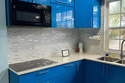 Image de Monthly- 3br in Cataño - Sleep 10 Unit 1