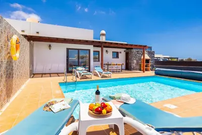 Image de Villa La Isla - Deux Chambres Villa, Couchages 4