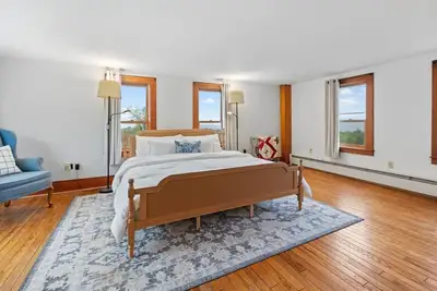 Image de D-Miles Smith Farm Suite