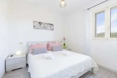 Image de Villa Marianna 1 km from beaches sea view, large garden, verandas, barbecue.