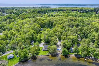 Image de Charming 2-bedroom cottage with WiFi, Ac in picturesque Rockland