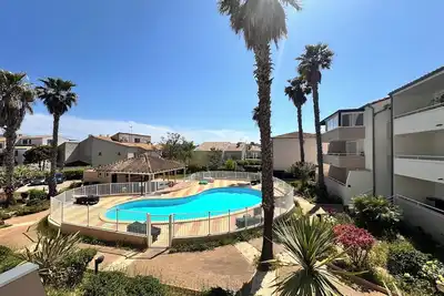 Image de Le Mayflower - Appartement cosy dans résidence de standing avec piscine