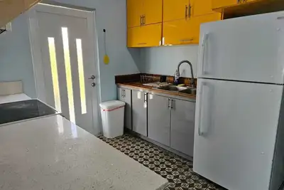 Image de 30 Day Minimum- In this Coastal 2 Br- Arecibo Home  Unit 2