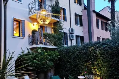 Image de Enchanting 6-bedroom Villa in Treviso, private patio