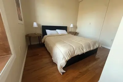 Image de Pet Friendly Apartment In Arena District with Parking