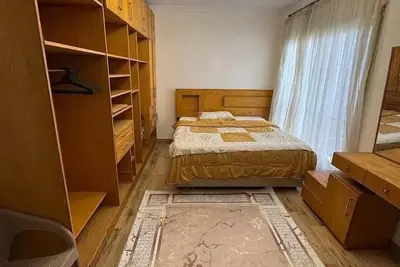 Image de 2-bedroom apartment in beautiful sheikh Zayed with 3ac