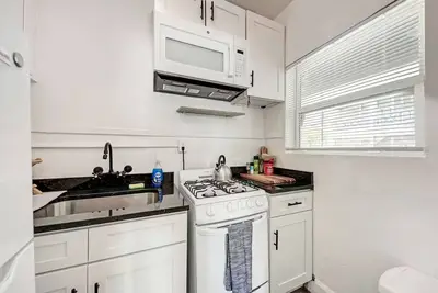 Image de Charming studio with WiFi and Ac in Austin