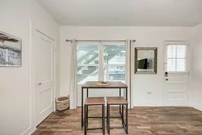 Image de Charming studio with WiFi and Ac in beautiful Austin