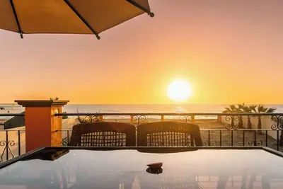 Image de Charming Ocean Front 3-bedroom Villa with WiFi, Ac near enjoyable Cerritos Beach