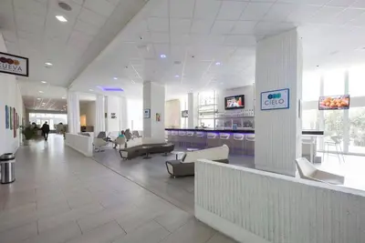 Image de Beautiful Beach Front 1-bedroom 2 bed condo with WiFi  in peaceful Carolina