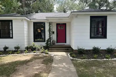 Image de Charming 2-bedroom house with WiFi, Ac in welcoming Monroe