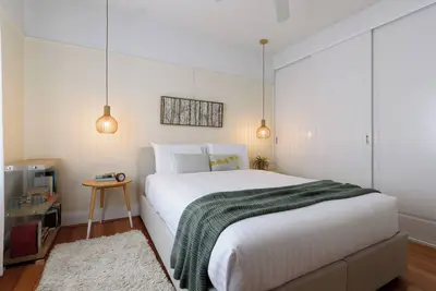 Image de Timeless Charm in the Heart of Launceston