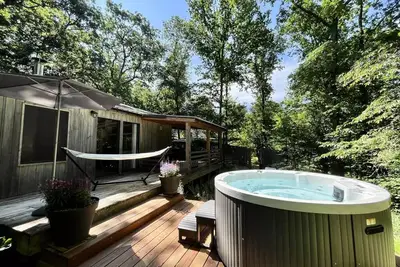 Image de Lodge supérieur avec Spa 4 personnes