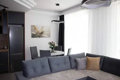 Image de Condo de luxe de deux chambres et piscine au 5e étage