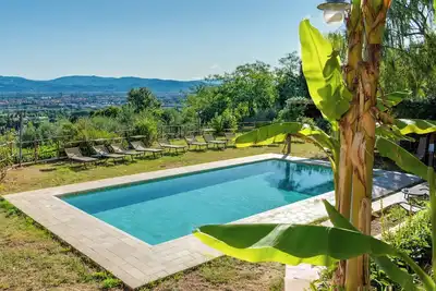 Image de Appartement 'Il Poderaccio Vecchio' avec piscine partagée, Wi-Fi et climatisation