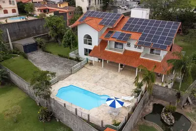 Image de Large house with pool in Campeche, pet friendly.