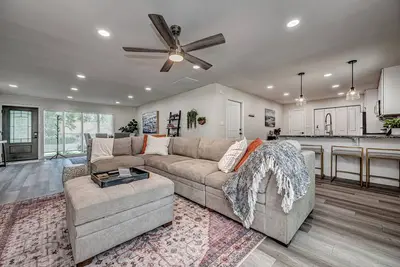 Image de Modern 3-Bed, 2-Bath Retreat in the Heart of Tulsa