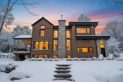 Image de Spa, Billard, Accès au Lac | Le 515 Beaulac