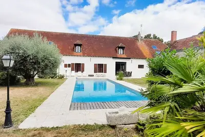 Image de Le Chai - villa 14 pers avec piscine au coeur de Levroux
