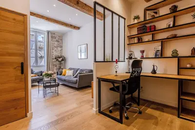 Image de (006) La terrasse du migrainier