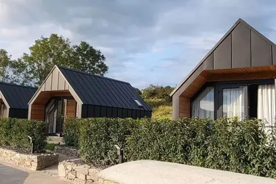 Image de Maison-Sdb privée avec douche