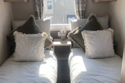 Image de Cosy caravan by the sea—your perfect escape on Cornwall’s north coast.