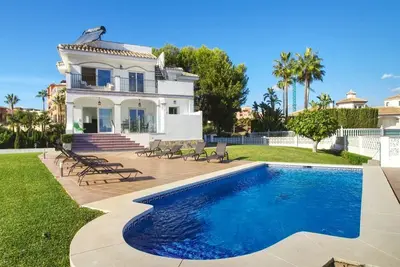 Image de Villa  173 With 4 Bedroom In Mijas  Spain