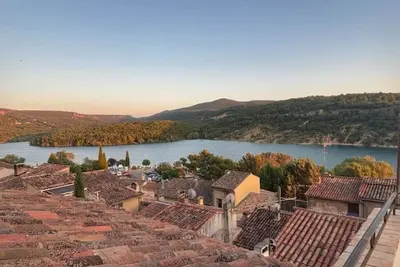 Image de Vue Lac avec Terrasse Privée