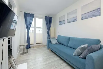 Image de Sunny Apartment with Balcony | Close to the Spa Park