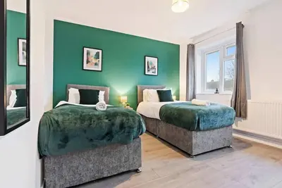 Image de 3 Bed Contractor Friendly Wifi Lots Of Parking