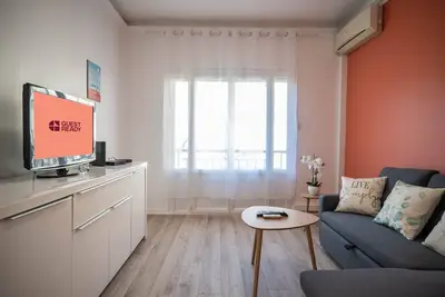 Image de GuestReady - Séjour lumineux proche tramway pour 6