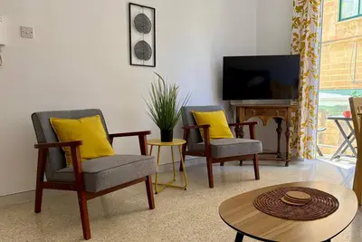 Image de Sliema central and spacious apartment close to the sea and language schools
