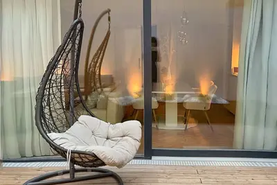 Image de Luxury Living: Brand-New 2025 Garden Apartment with Ac in Vienna near center