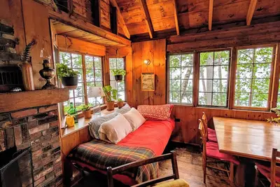 Image de Luthier's Landing #9