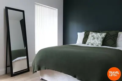 Image de Derry City, Northern Ireland – Brooke Park House