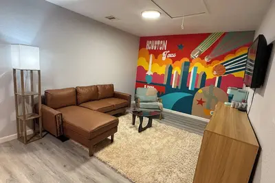 Image de Private 1-bedroom guest house in East Houston