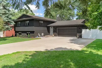 Image de 4-bedroom house in marvelous Mounds View with WiFi, Ac