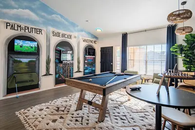 Image de Phx Ultimate Group Getaway • Pool • Arcade • Golf Sim • Spa • 5br