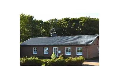 Image de Maison de vacances à Karby avec piscine