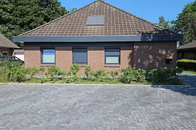 Image de Quiet accommodation with nearby football pitch