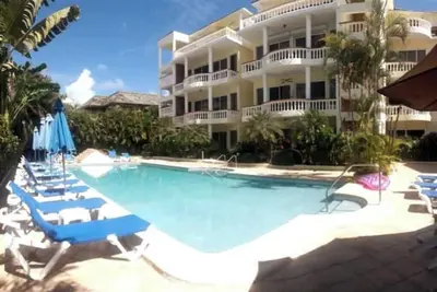 Image de Central 3-Bedroom Condo between Beach & Bakery w/ Oceanview
